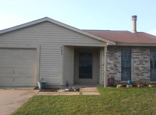 2624 Countryside Ln, Fort Worth, TX 76133