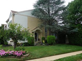 288 Hudson Ct, Holland, PA 18966