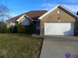 1411 Amanda Jo Dr, Elizabethtown, KY 42701