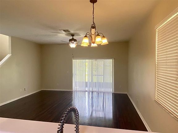 5th image of 1310 Twin Trees Ln