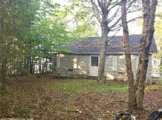 63 Round Pond Ln, Charlotte, ME 04666