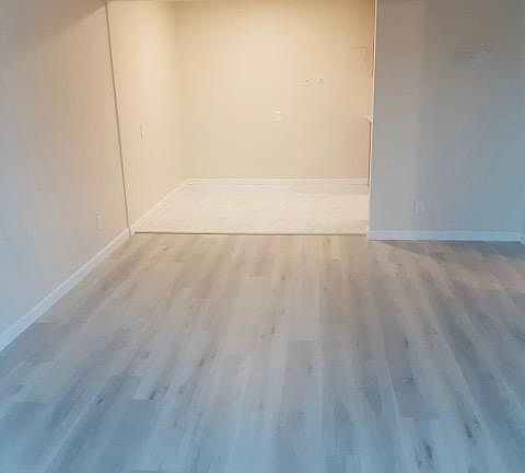 5th image of 3711 Morse Ave APT 34