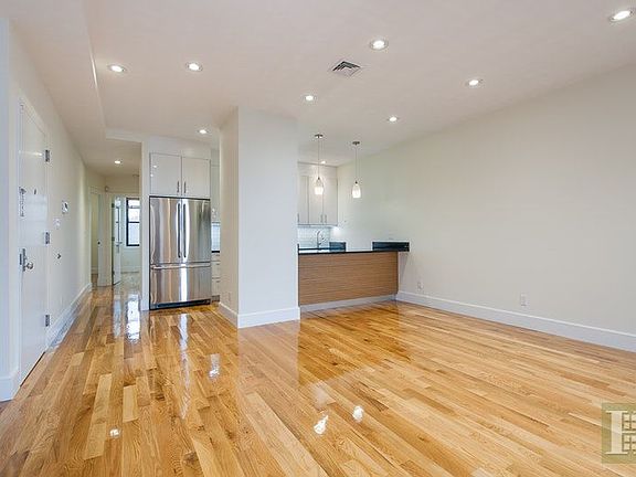 5th image of 132 2nd Pl APT 1