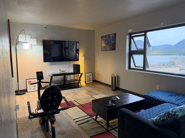 119 Austin St APT 1001