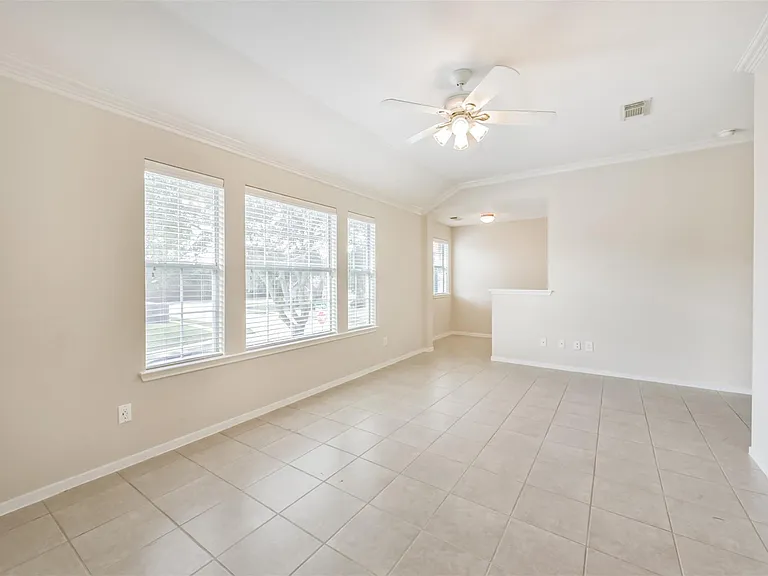 2601 Hewn Rock Way — Photo 20