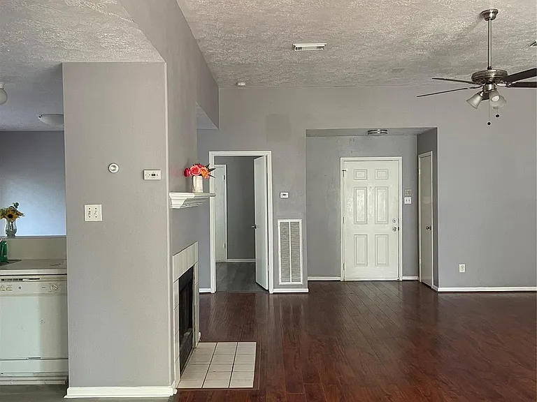 6406 Bayou Crest Dr — Photo 14