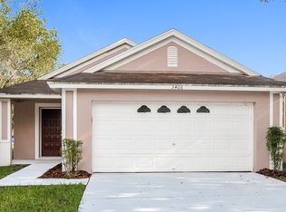 3406 Palm Beach Dr, Valrico, FL 33594