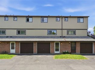 65 Mount Albion Rd #2, Hamilton, ON L8K5S5