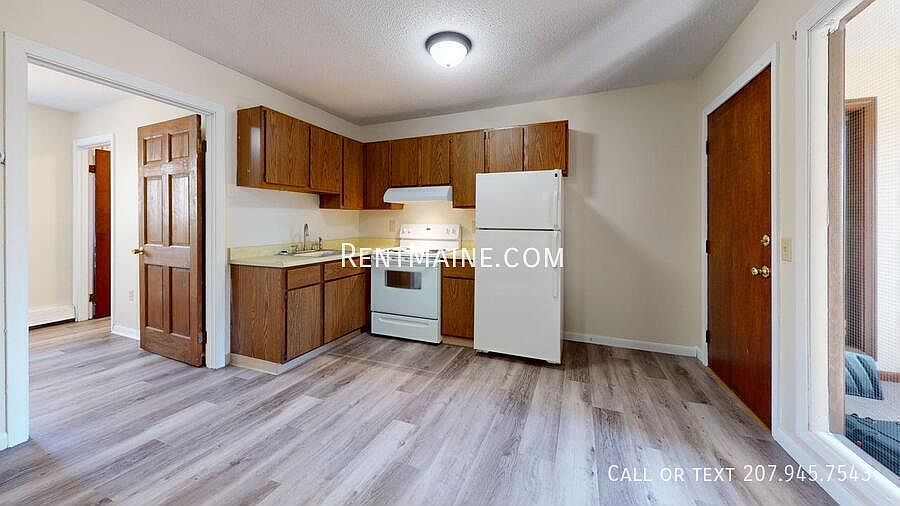 1st image of 202 Main Rd APT B