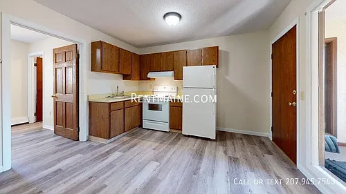 202 Main Rd #B Photo 1