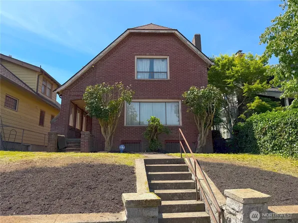 3045 19th Avenue S, Seattle, WA 98144