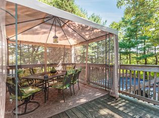 1 Lafayette Ave, Commack, NY 11725