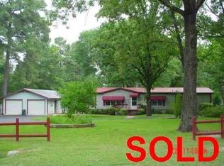 21089 Forest Grove Dr, Chandler, TX 75758