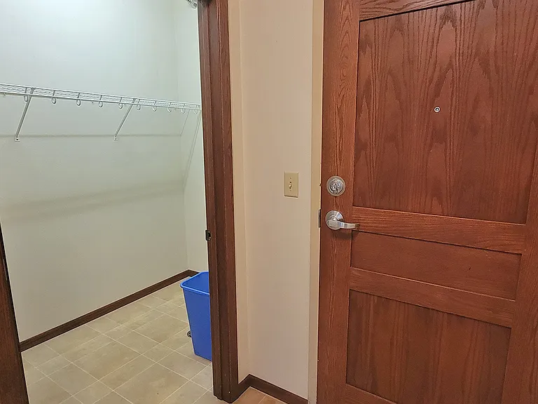 1009 Southland Lane — Photo 26