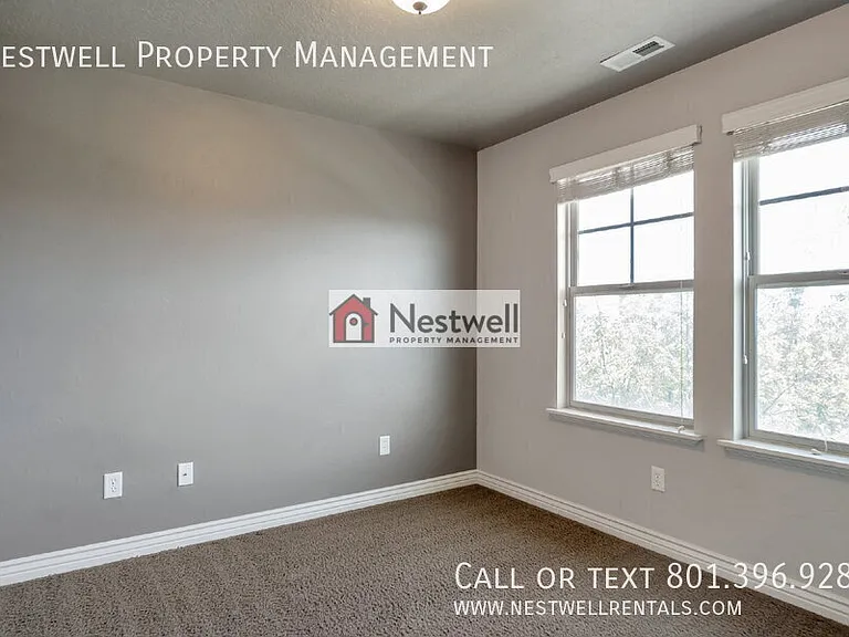4631 W Vermillion Dr — Photo 21