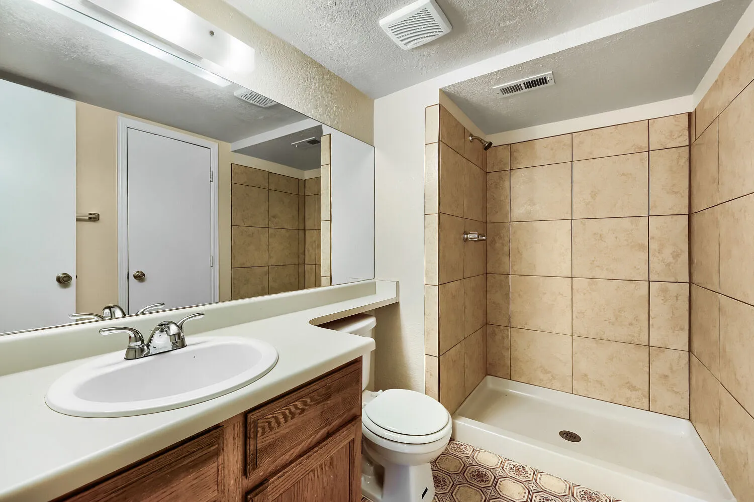 1309 Firefly Circle - 1 — Photo 2