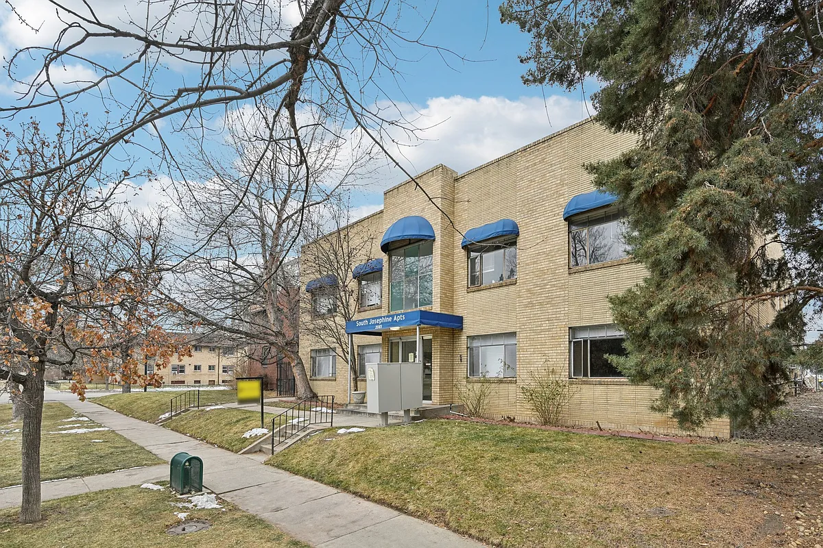 Building Photo - 2085 S Josephine St