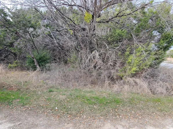 5501 Lone Star Cir, Granbury, TX 76048
