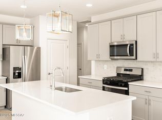 864 W Calle Lindo Clavel, Sahuarita, AZ 85629