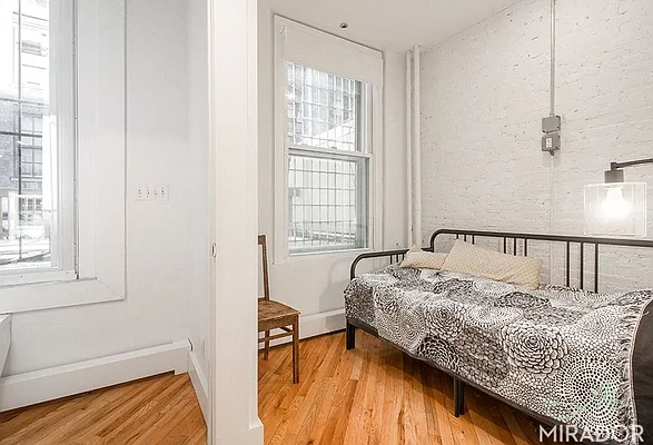 Rented by Mirador Real Estate | media 21