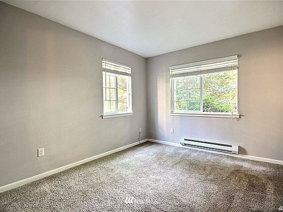 3rd image of 2609 S 272nd St APT 31