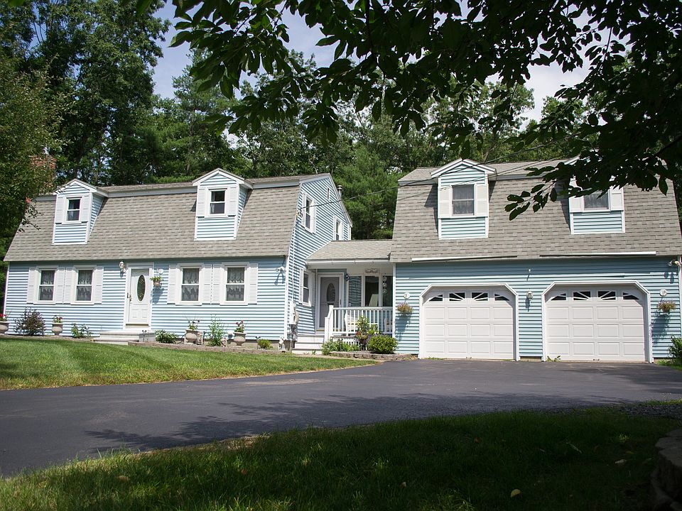 1st image of 31 Beechwood Dr.