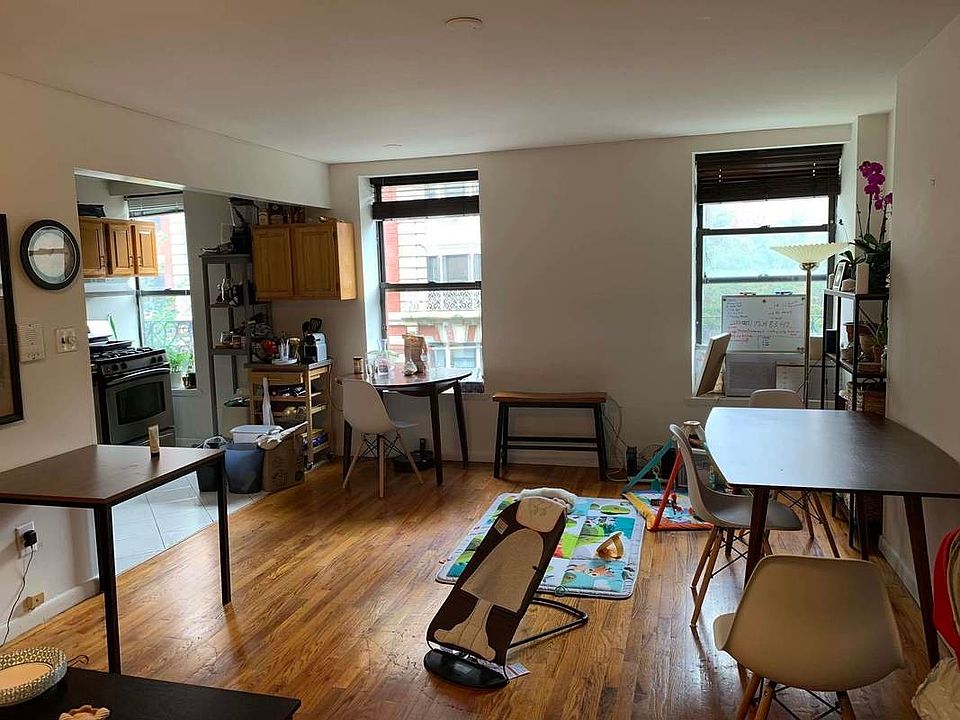 1st image of 310 W 95th St APT 3D