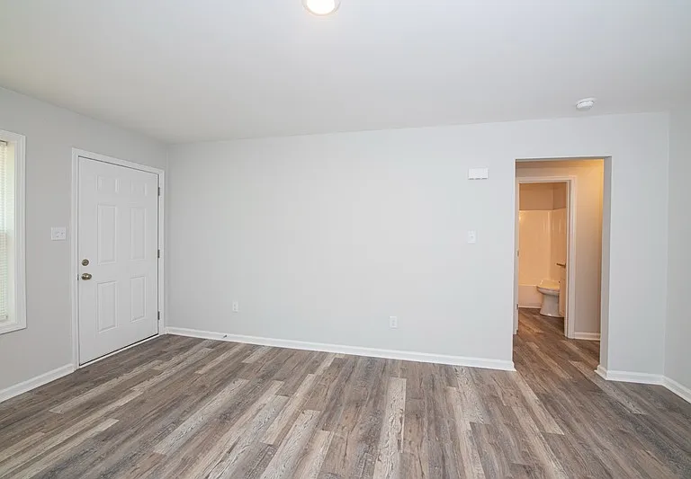 1114 Chaney Rd #102 — Photo 12