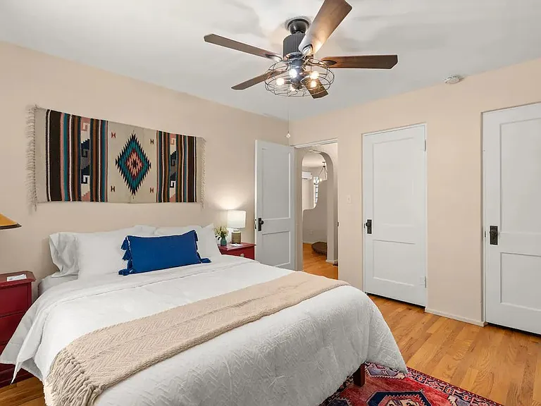 700 Don Gaspar Ave #3 — Photo 41