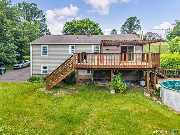 3rd image of 64 South Branford Road