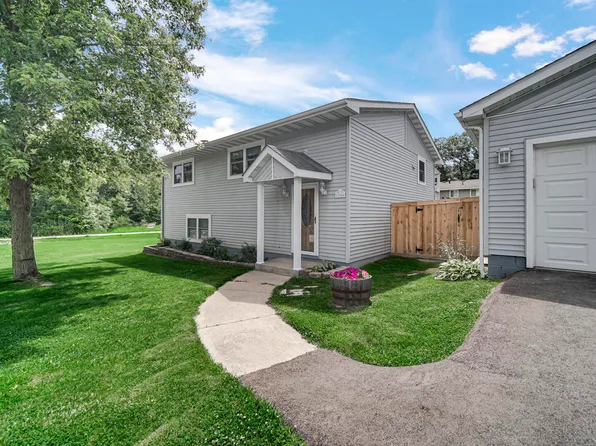 12804 Oak St, Cedar Lake, IN 46303