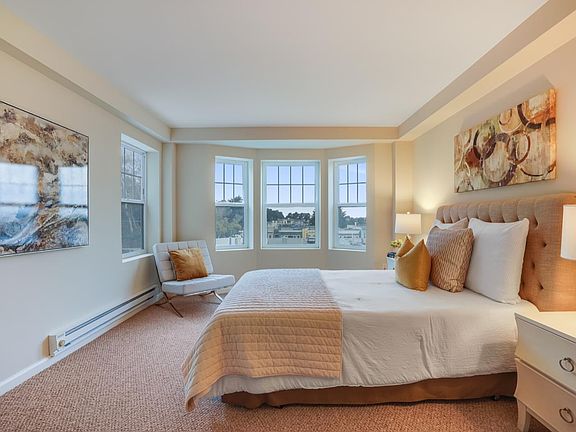 4th image of 795 8th Ave APT 404