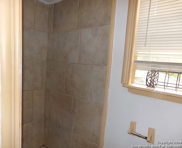 4835 Gus Eckert Rd #3 — Photo 29