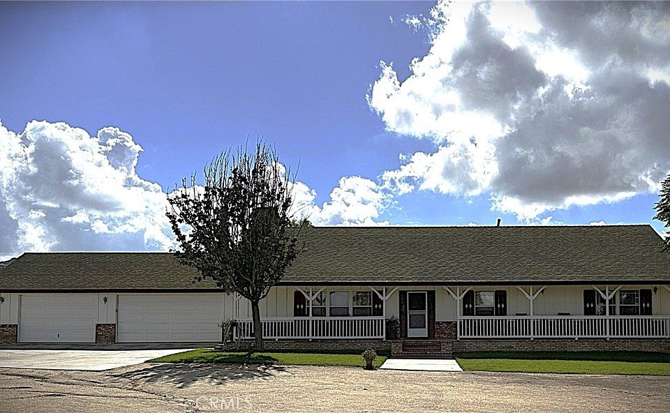 1st image of 361 Spur Dr