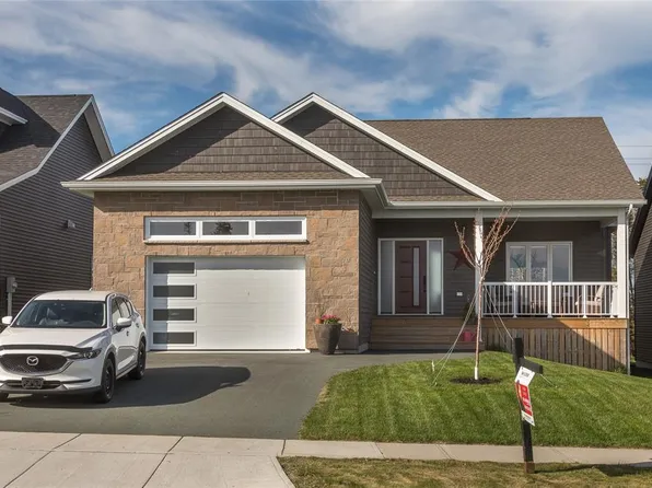 4 Claddagh Road, St. John's, NL A1H0N6