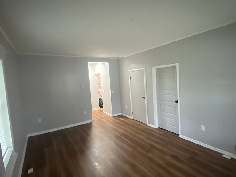147 Grand Ave #1 — Photo 7