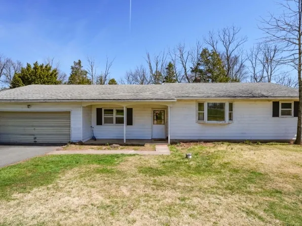 7 Charles Rd, Holland Twp., NJ 08848