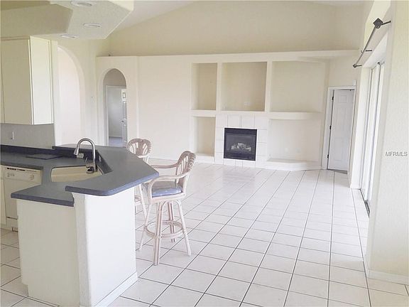 3rd image of 10703 Arrowhead Lake Ct