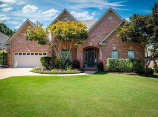 7 Gravelle Dr, Little Rock, AR 72223