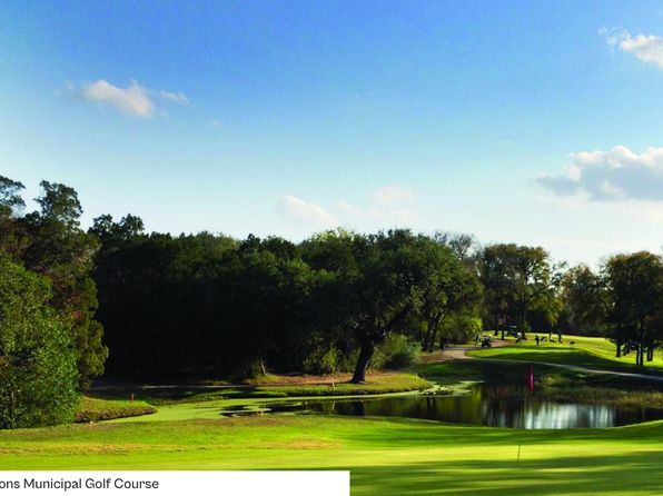 austin-texas-439725674 picture
