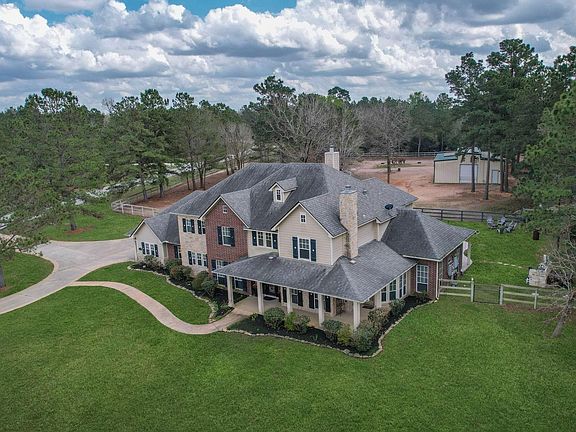 3rd image of 26231 Crown Ranch Blvd