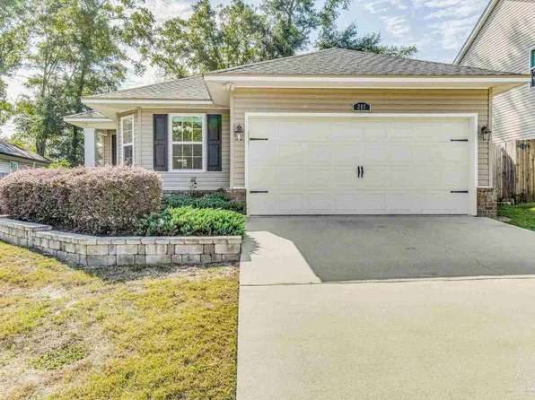 207 Creekview Dr, Pensacola, FL 32503