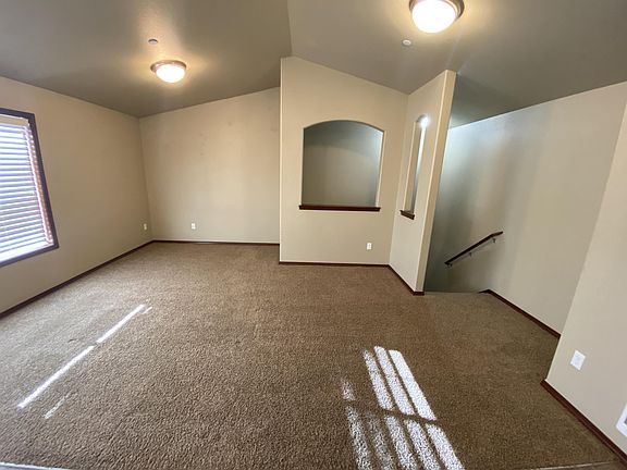 5th image of 5013 148th St NE Unit 204