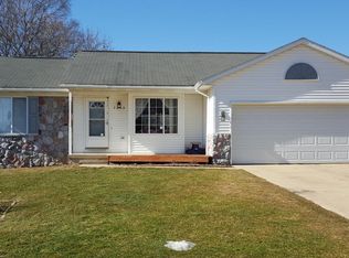 7253 Zinnia Ct SE, Grand Rapids, MI 49508