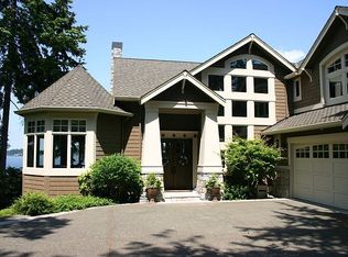 8910 N Mercer Way, Mercer Island, WA 98040