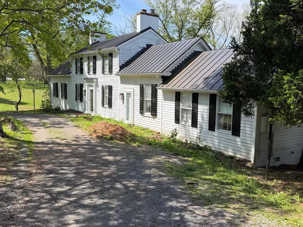 1105 Bishop Meade Rd, Boyce, VA 22620