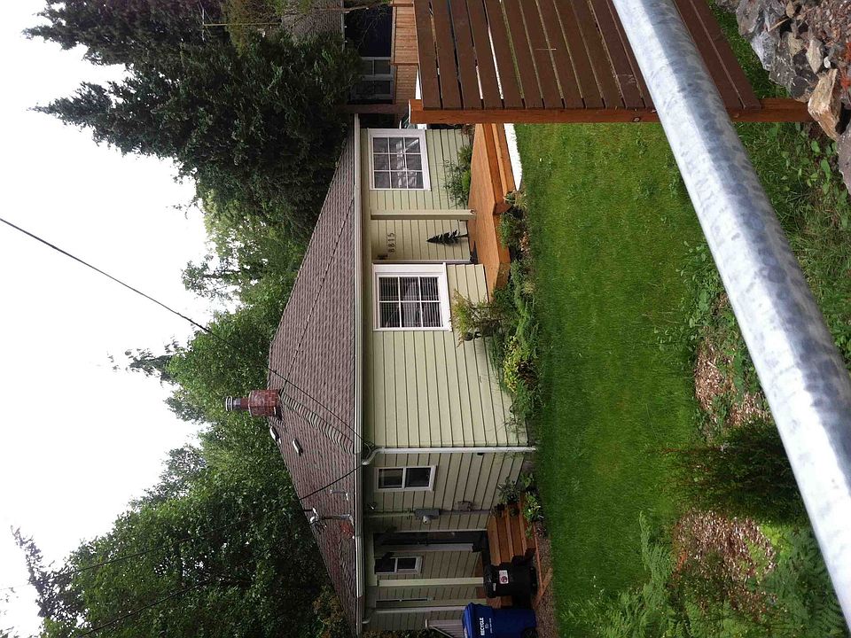 1st image of 8815 Ravenna Ave NE