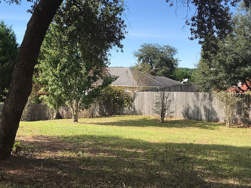 2nd image of 226 Westview Dr