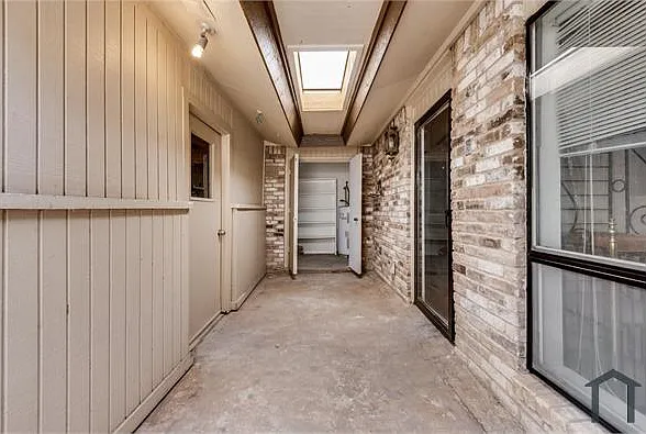 5814 Meadow Wood Ln — Photo 20