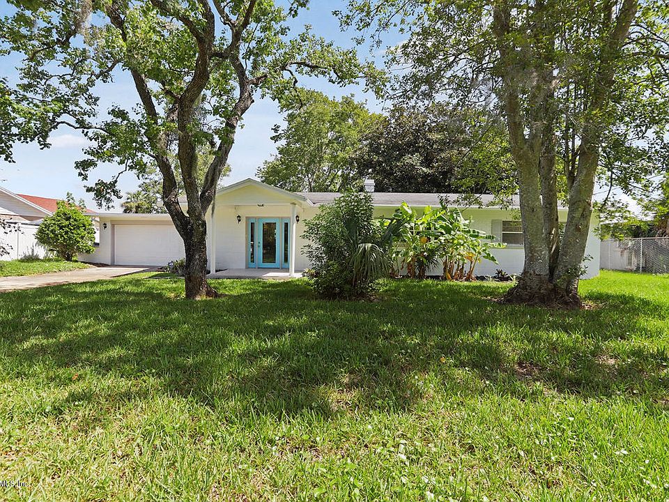 1st image of 2127 Ribault Scenic Dr